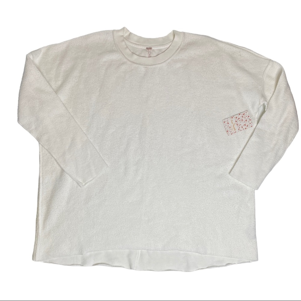 BRAND NEW Free People sweater! 🤍 Tags On! 🏷